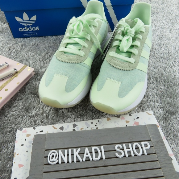 Adidas Original Runner Sneakers - Picture 4 of 6